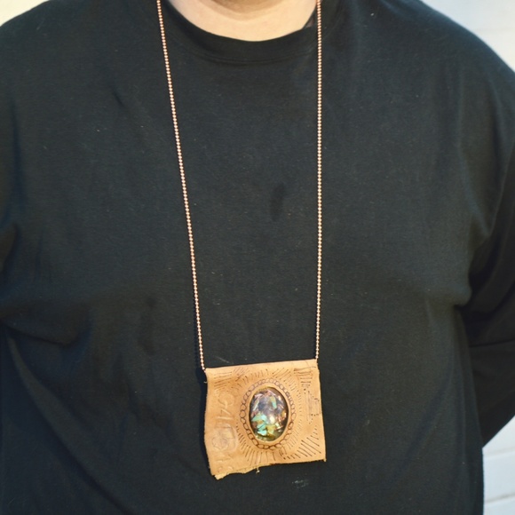 Manassa Turquoise Cabochon Genuine Leather Pendant - Picture 5 of 5